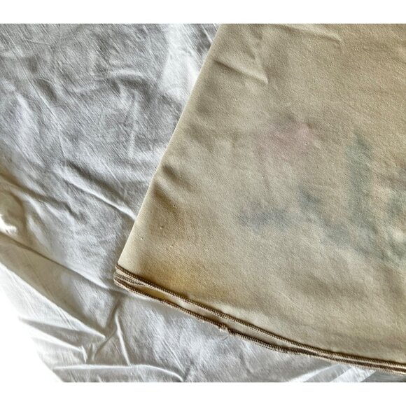 Hand Embroidered Round Tablecloth Floral 58.5” D. Pale Pink/Beige Taupe Hem VTG - Picture 12 of 12